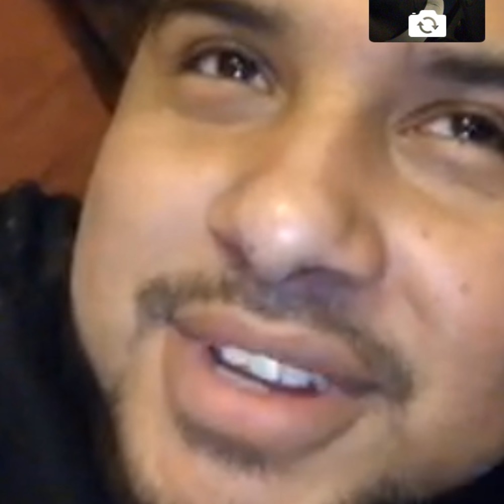 Meet your Posher, Alexis